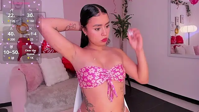Snapshot of meli_ortiz_ chatting on February 15, 2025, 12:43 pm meli ortiz  online show from February 15, 2025, 12:43 pm