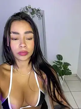 meli ortiz  online show from March 31, 2026, 2:28 pm