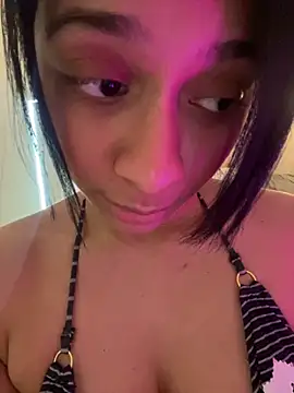 Cristinasunny online show from April 19, 2026, 12:54 am