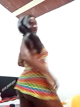 Snapshot of Almasexi chatting on February 4, 2025, 2:43 pm Almasexi online show from February 4, 2025, 2:43 pm