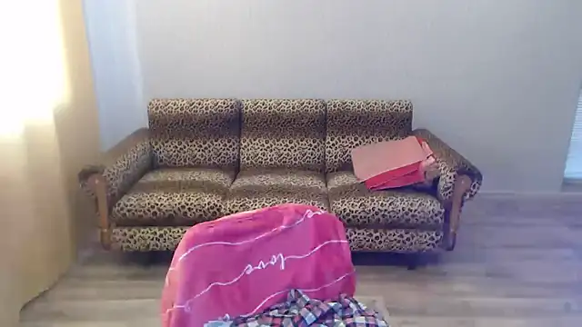 Snapshot of SexyBeatriice chatting on February 9, 2025, 1:25 pm SexyBeatriice online show from February 9, 2025, 1:25 pm