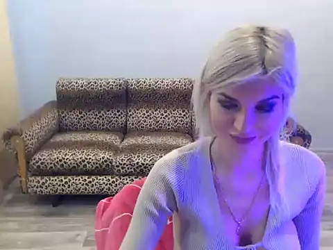 SexyBeatriice online show from November 11, 2025, 7:30 am