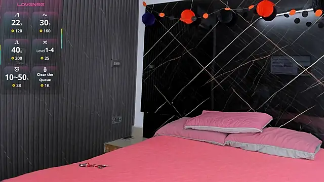 Estefy gomez09 online show from November 8, 2025, 3:50 am