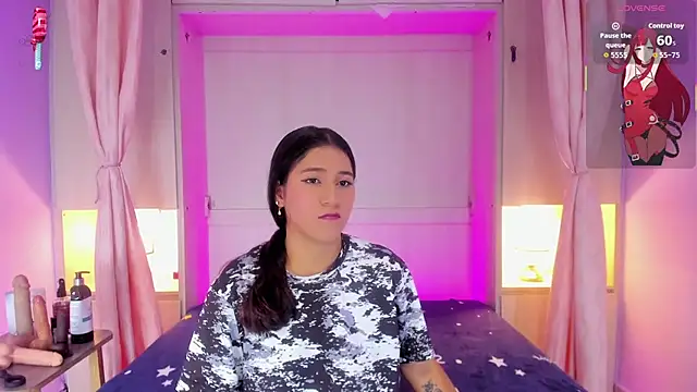 CandyyMaria online show from April 13, 2026, 7:30 pm