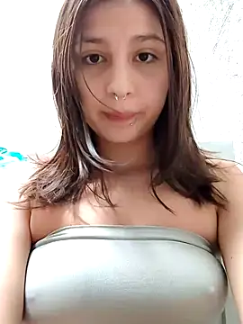 Snapshot of Maiden-Hot chatting on May 12, 2026, 8:06 pm Maiden-Hot online show from May 12, 2026, 8:06 pm