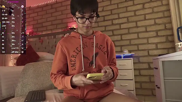 Snapshot of biel_biel chatting on November 12, 2025, 6:36 am biel biel online show from November 12, 2025, 6:36 am