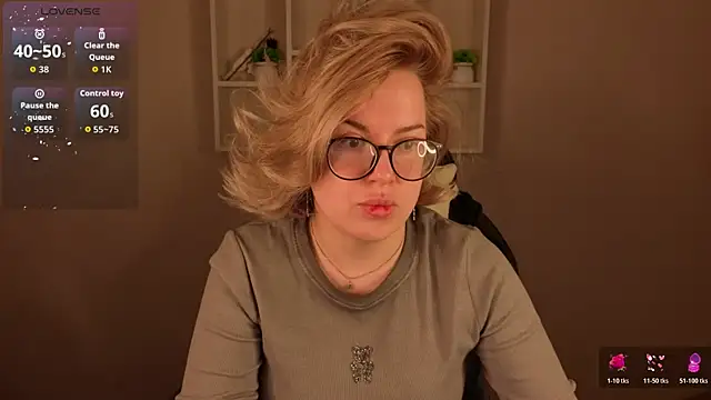 Nikki Kai online show from January 16, 2026, 2:54 pm