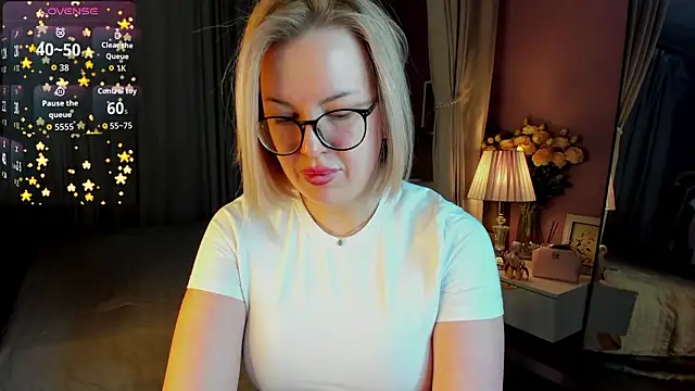 Nikki Kai online show from January 19, 2026, 1:09 am