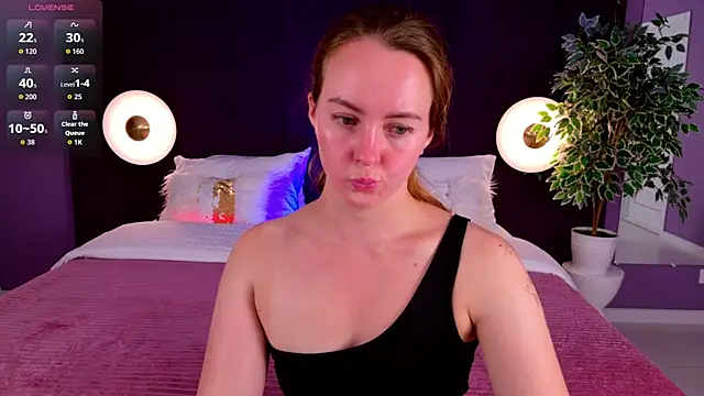 Snapshot of JaniceCollins chatting on July 8, 2026, 1:21 am JaniceCollins online show from July 8, 2026, 1:21 am