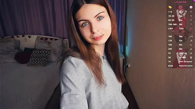 Snapshot of ErlinaBuoy chatting on February 19, 2025, 5:16 pm ErlinaBuoy online show from February 19, 2025, 5:16 pm