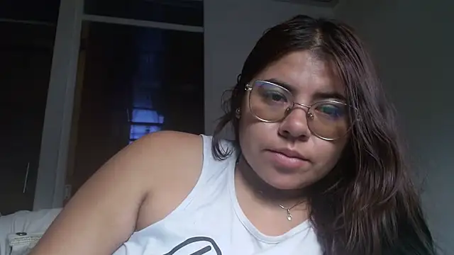 viccky vick online show from March 25, 2026, 12:33 pm