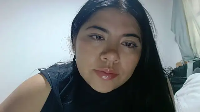 viccky vick online show from April 13, 2026, 10:26 pm