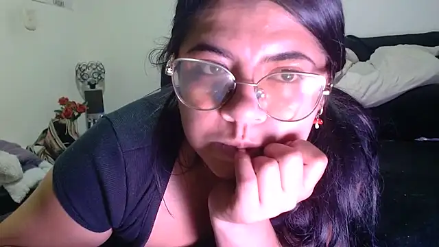 viccky vick online show from July 2, 2026, 9:54 pm