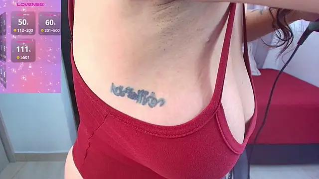 alana2  online show from February 11, 2025, 7:27 pm