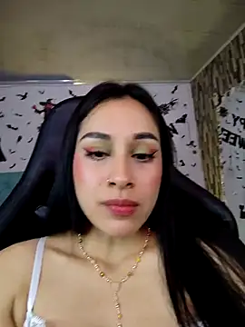 Snapshot of Marce0 chatting on October 3, 2025, 2:19 am Marce0 online show from October 3, 2025, 2:19 am