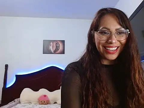 AloLovely  online show from April 28, 2026, 2:27 am
