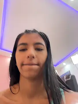 eva roseee online show from June 18, 2026, 4:00 pm