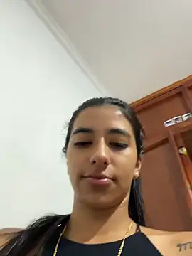 eva roseee online show from June 26, 2026, 4:39 am