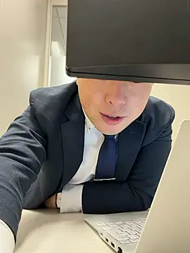 Nobu 469 online show from November 26, 2025, 2:12 am