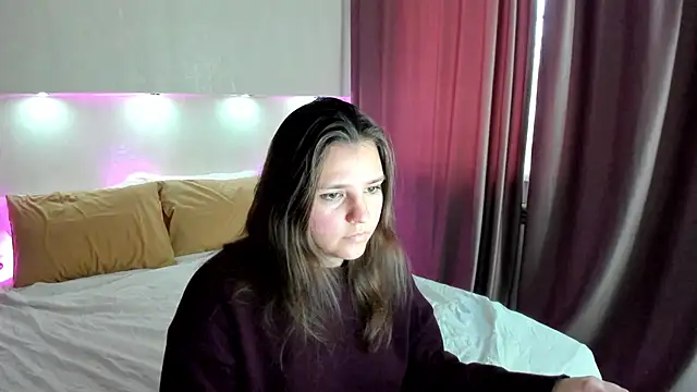 Jenny Jimmy online show from November 5, 2025, 9:20 am