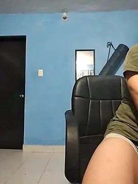 Snapshot of Impulsoimpacnt chatting on January 30, 2025, 7:07 am Impulsoimpacnt online show from January 30, 2025, 7:07 am