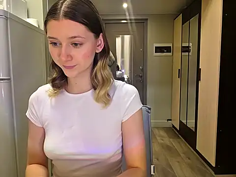 Snapshot of jackp0t__ chatting on February 5, 2026, 1:27 pm jackp0t online show from February 5, 2026, 1:27 pm