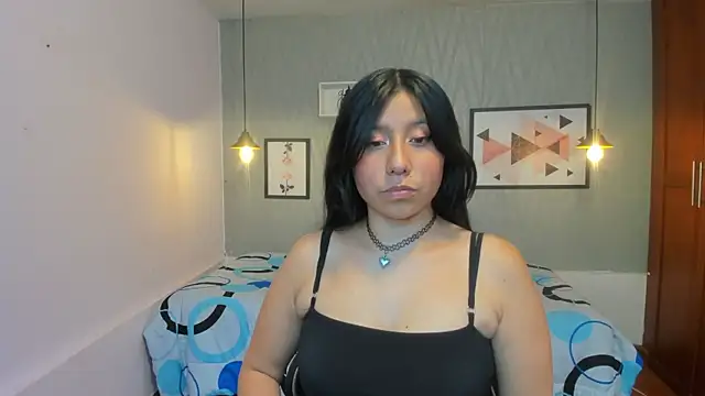 Snapshot of Nohemi_louse chatting on March 12, 2025, 7:28 pm Nohemi louse online show from March 12, 2025, 7:28 pm