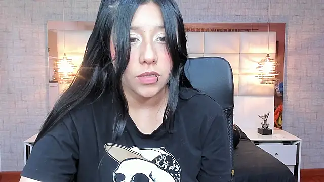 Nohemi louse online show from November 15, 2025, 6:59 pm