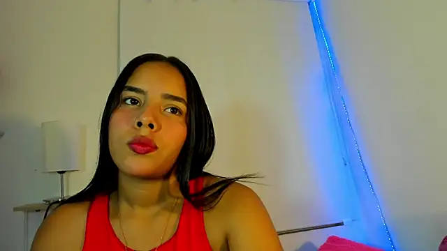 Roxy Stonee online show from December 2, 2025, 7:31 pm