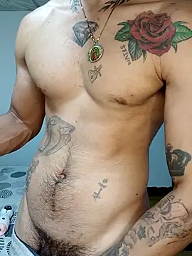 Niick01  online show from October 30, 2025, 3:52 am