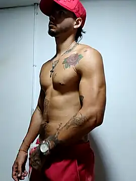 Niick01  online show from March 4, 2026, 11:44 pm