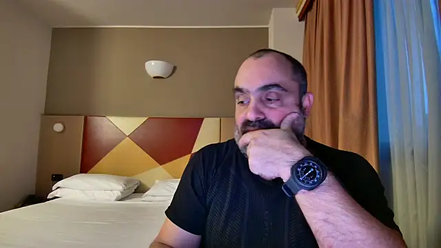 Snapshot of fuocovivo4 chatting on February 13, 2025, 5:01 pm fuocovivo4 online show from February 13, 2025, 5:01 pm