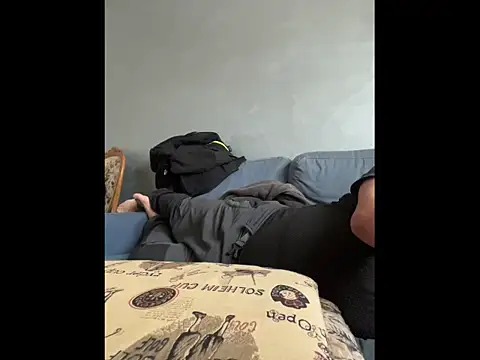 Snapshot of fuocovivo4 chatting on January 6, 2026, 2:21 pm fuocovivo4 online show from January 6, 2026, 2:21 pm