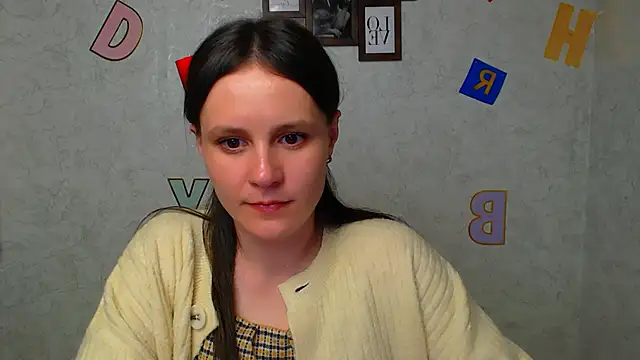 Snapshot of ValeriaHeart_ chatting on March 16, 2025, 5:28 pm ValeriaHeart online show from March 16, 2025, 5:28 pm