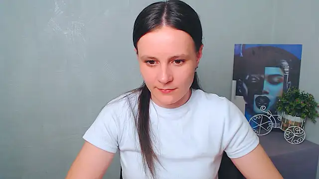 Snapshot of ValeriaHeart_ chatting on March 20, 2025, 1:26 pm ValeriaHeart online show from March 20, 2025, 1:26 pm