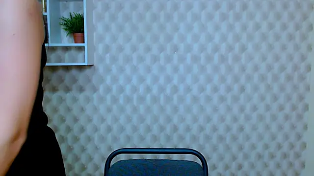 ValeriaHeart  online show from December 1, 2025, 11:48 am