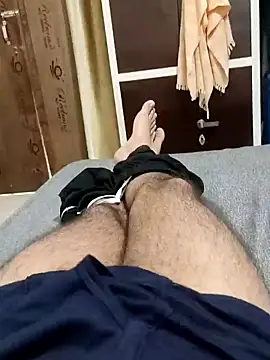 Hot funky boy online show from March 14, 2025, 8:42 am