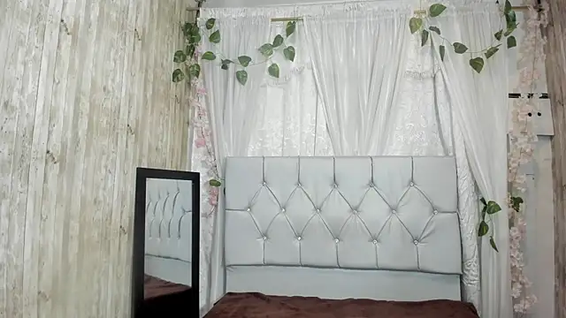 Rachel new20 online show from January 9, 2026, 8:43 pm