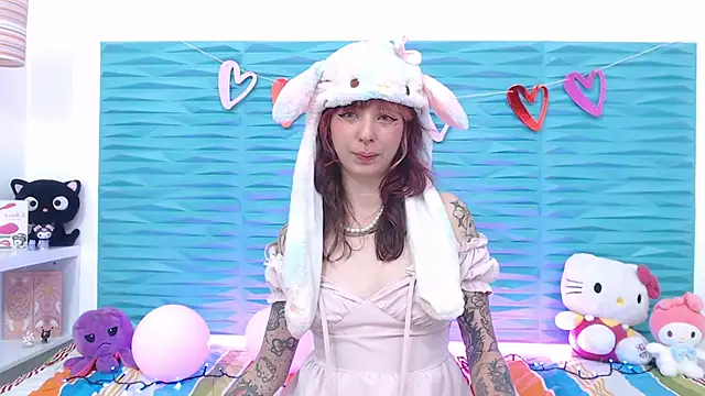 Snapshot of AriYokai chatting on February 19, 2025, 7:27 pm AriYokai online show from February 19, 2025, 7:27 pm