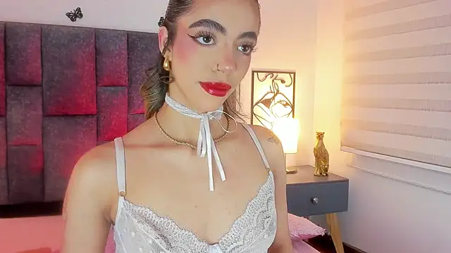 Violetta Ficher online show from October 3, 2025, 2:08 am