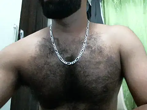 Snapshot of indianhairybull chatting on February 7, 2025, 12:50 pm indianhairybull online show from February 7, 2025, 12:50 pm