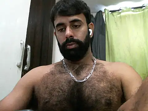Snapshot of indianhairybull chatting on September 30, 2025, 5:12 am indianhairybull online show from September 30, 2025, 5:12 am
