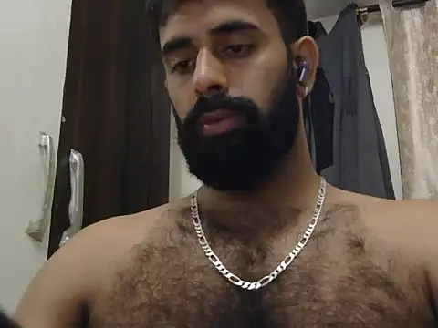 Snapshot of indianhairybull chatting on June 3, 2026, 4:04 am indianhairybull online show from June 3, 2026, 4:04 am