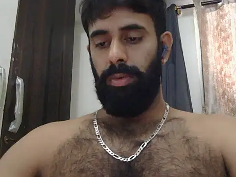 Snapshot of indianhairybull chatting on June 21, 2026, 4:26 am indianhairybull online show from June 21, 2026, 4:26 am
