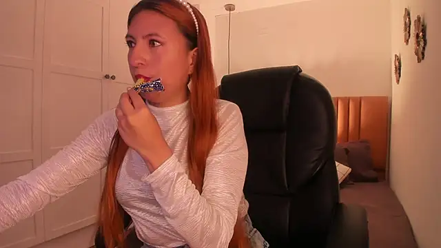 fer angel  online show from February 17, 2025, 2:15 pm