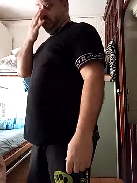 NAvoglia online show from April 20, 2026, 8:50 am