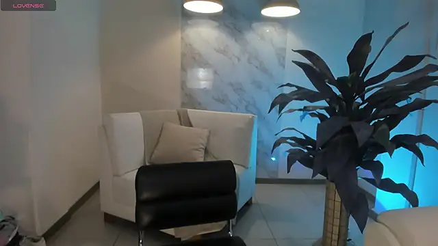 Snapshot of BeccaBaxter chatting on September 19, 2025, 6:41 pm BeccaBaxter online show from September 19, 2025, 6:41 pm