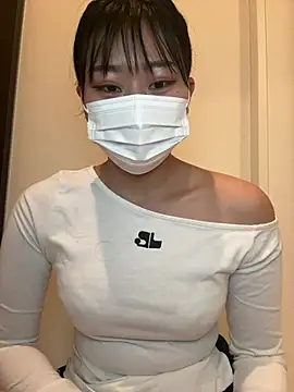 Rara  oo online show from February 18, 2025, 4:15 am