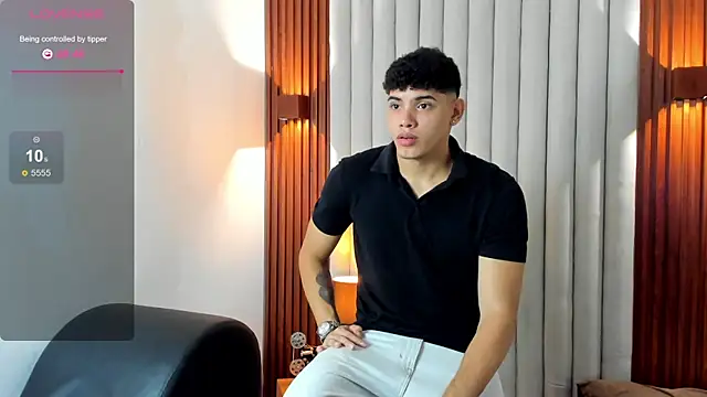 Justin mack online show from November 18, 2025, 11:36 am