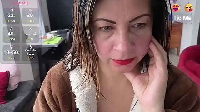 Snapshot of xxsexycutexxx chatting on October 29, 2025, 12:07 pm xxsexycutexxx online show from October 29, 2025, 12:07 pm